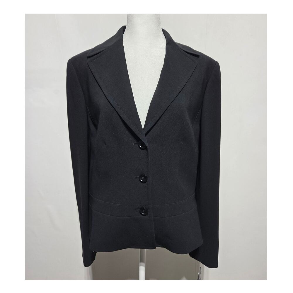 Ann Taylor NWT Woman's Quiet Luxury 3 Button Front Pleated Black Blazer Size 12